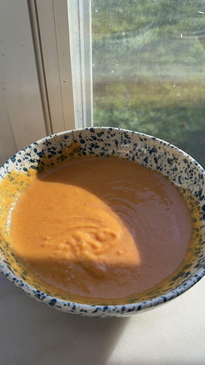 The wet ingredients mixed together.