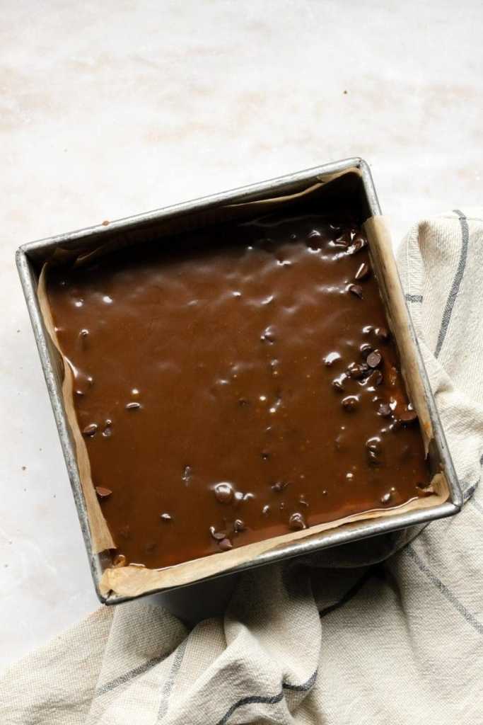 Caramel on top of the chocolate.