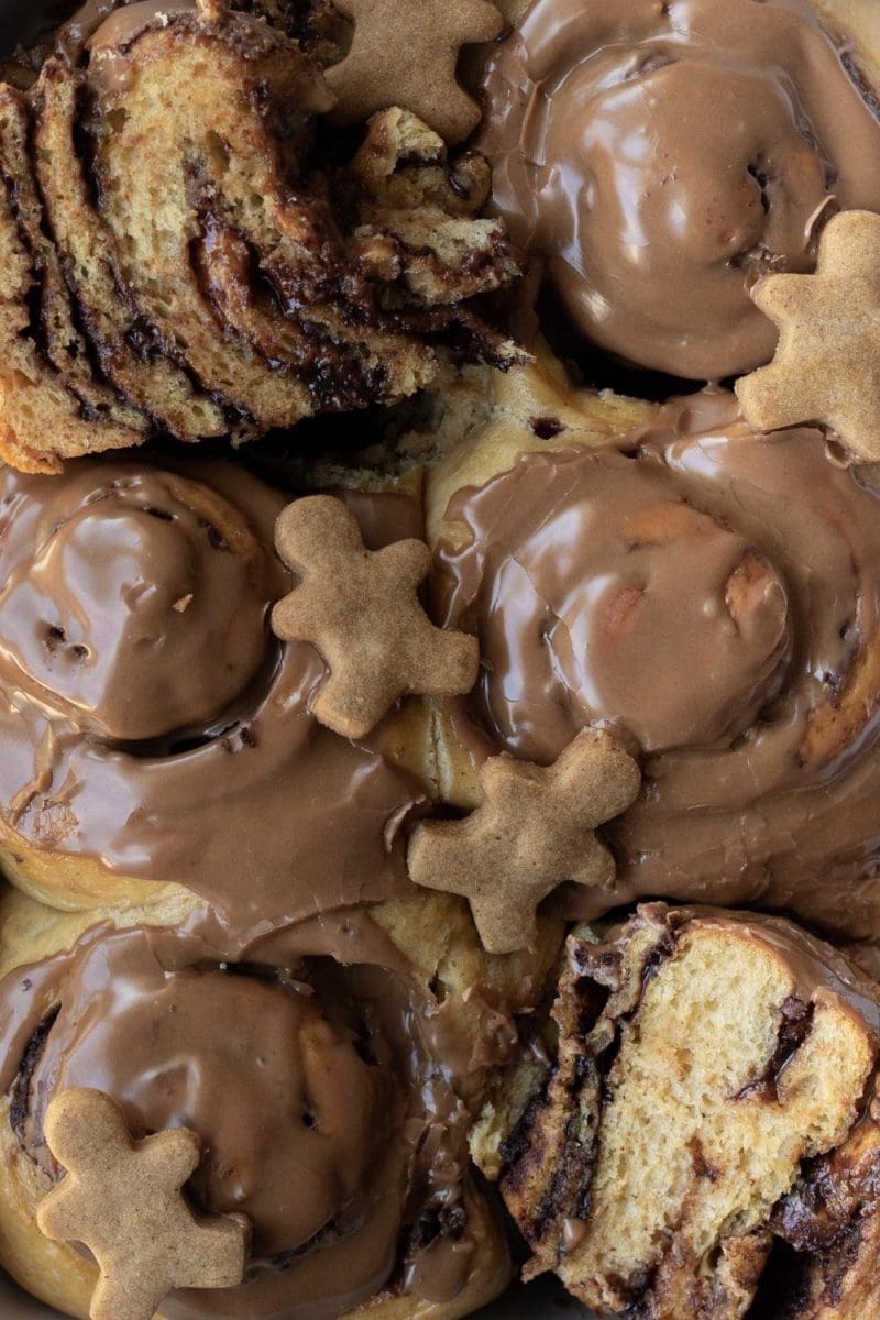 Small Batch Gingerbread Nutella Rolls