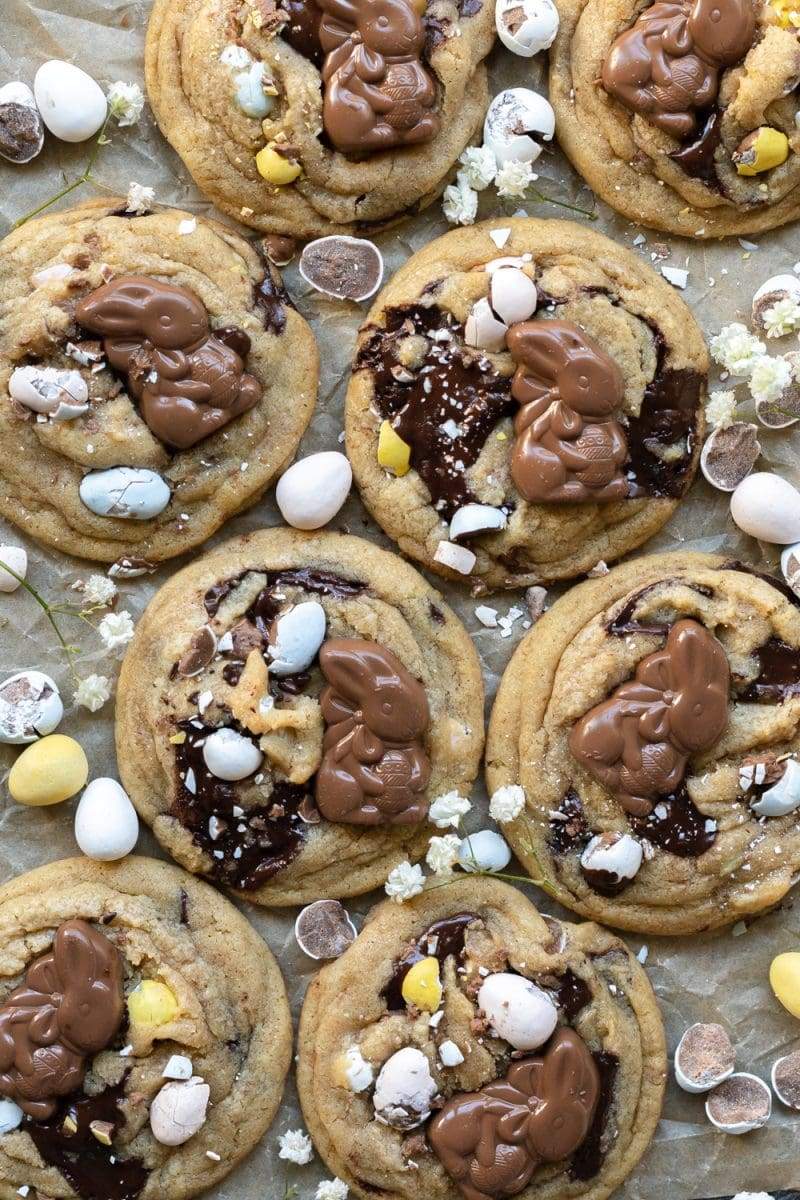 flat lay showing all 8 cadbury egg cookies next to each other