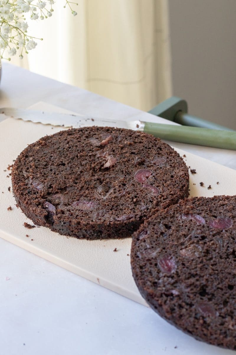 The chocolate cherry cake, sliced in half.
