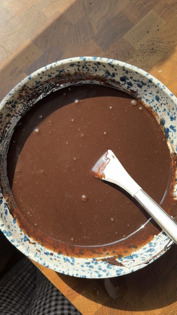 The wet ingredients mixed together.