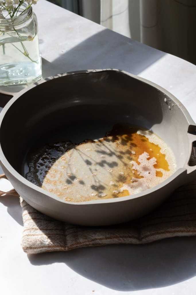 Brown butter in a saucepan.