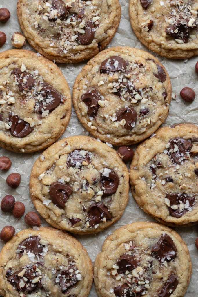 Overview of the hazelnut chocolate chip cookies