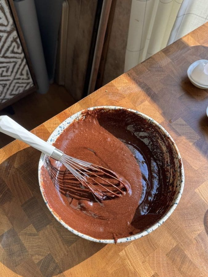 Wet ingredients whisked together.