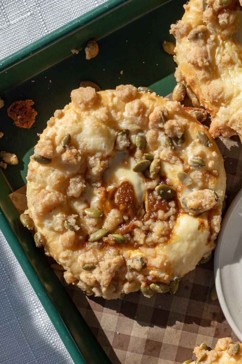 Pumpkin Cheesecake Brioche Buns