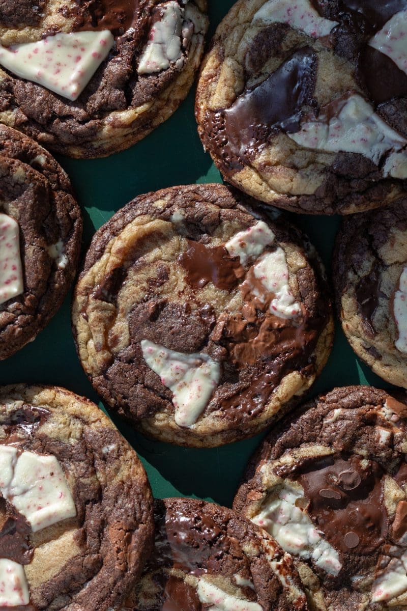Close up of the tray of peppermint chocolate chip cookies.