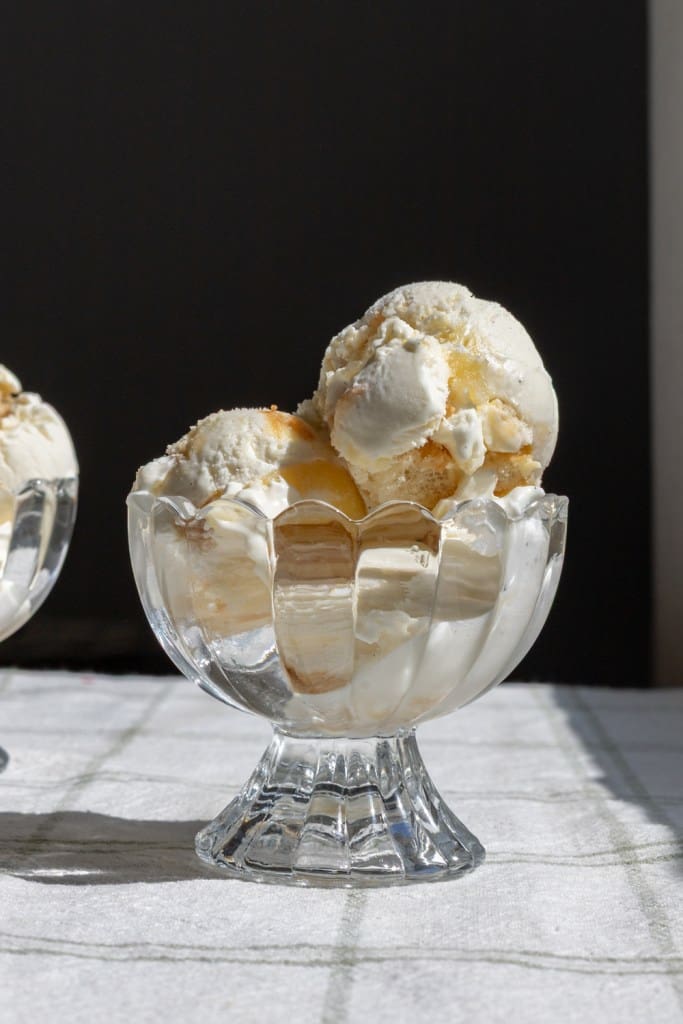 Scoops of the no-churn lemon tiramisu ice cream in a small bowl.